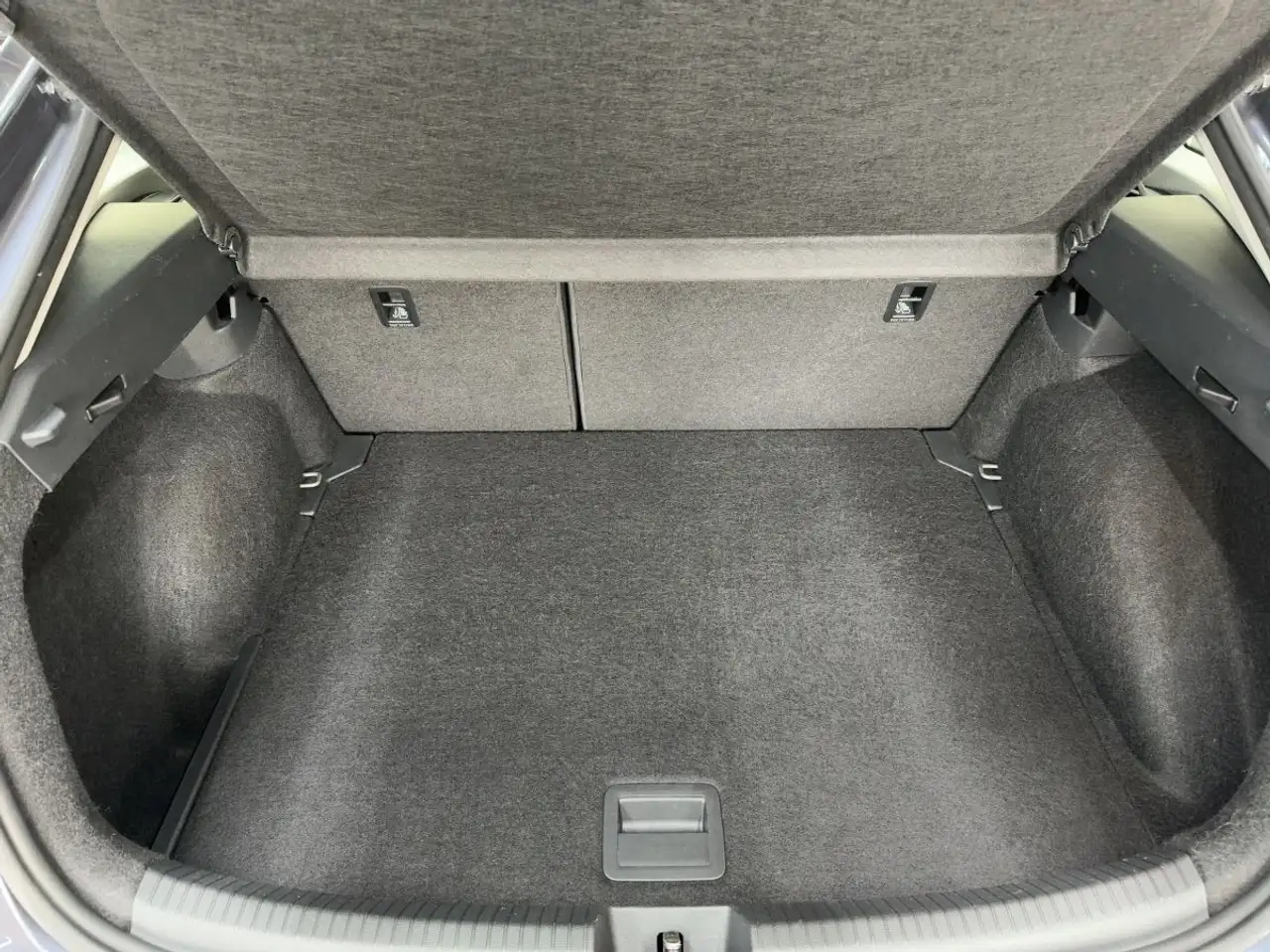Volkswagen Taigo 1.0 TSI DSG Life LED DAB+ Klima Bluet. Fro, миниатюра 7