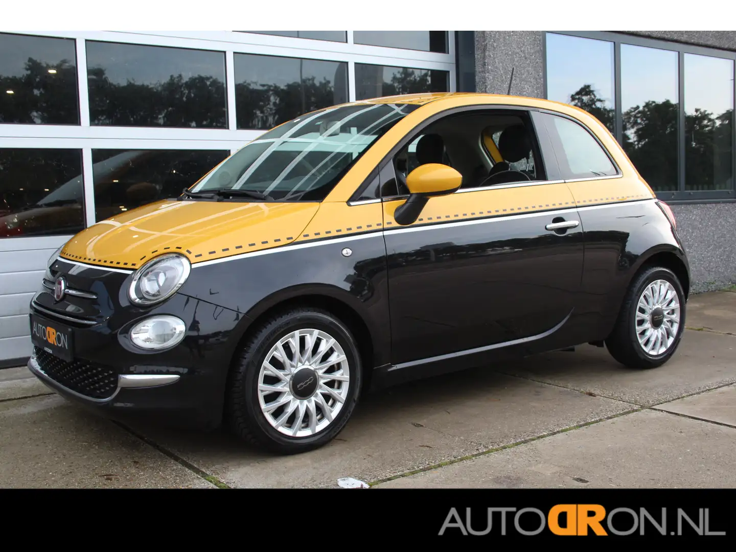 Fiat 500 0.9 TwinAir Turbo 80 Pk Lounge Bi Colore / Navigat Zwart - 1