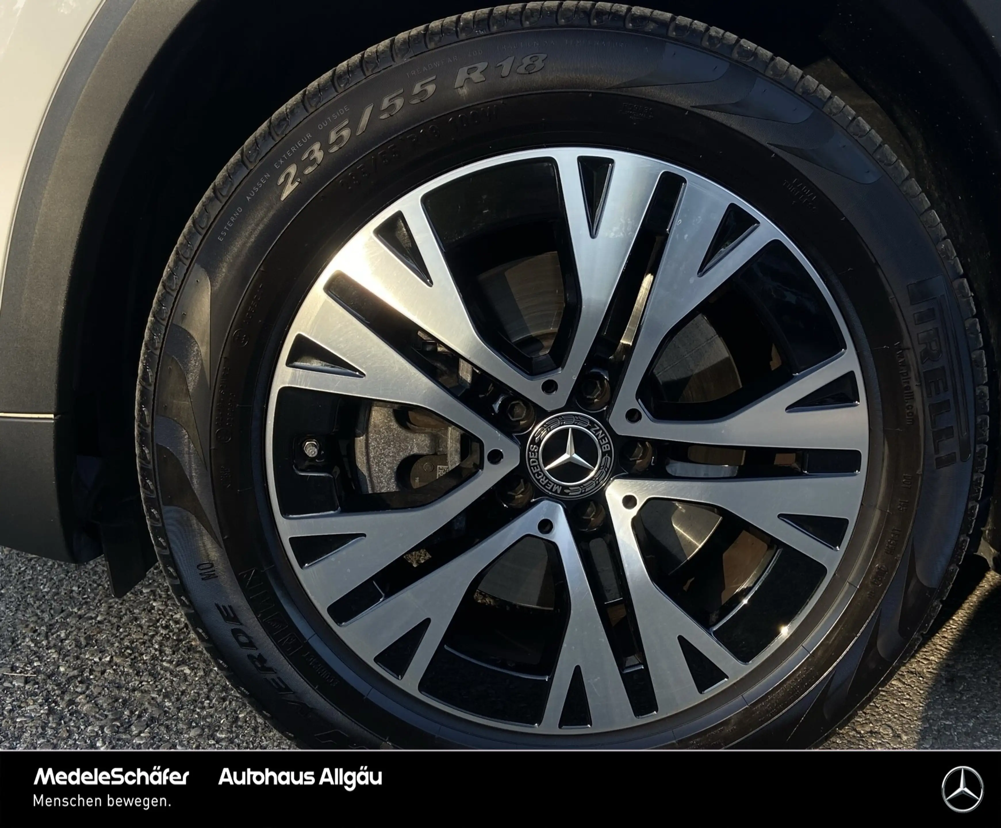 Mercedes-Benz GLA 220 GLA 220 d 4M Progressive Pano 360° Distronic LED — photo 9