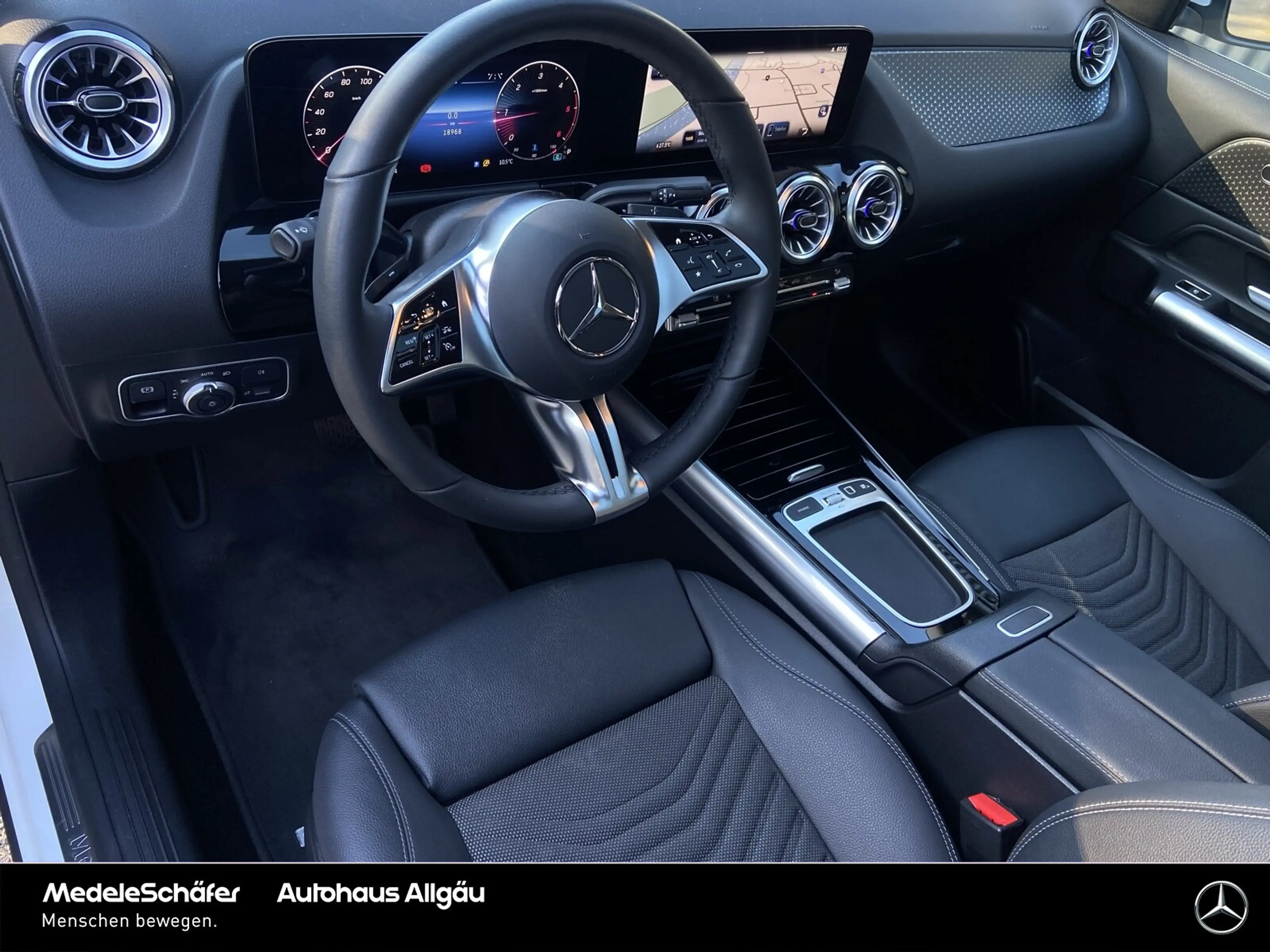 Mercedes-Benz GLA 220 GLA 220 d 4M Progressive Pano 360° Distronic LED — photo 12