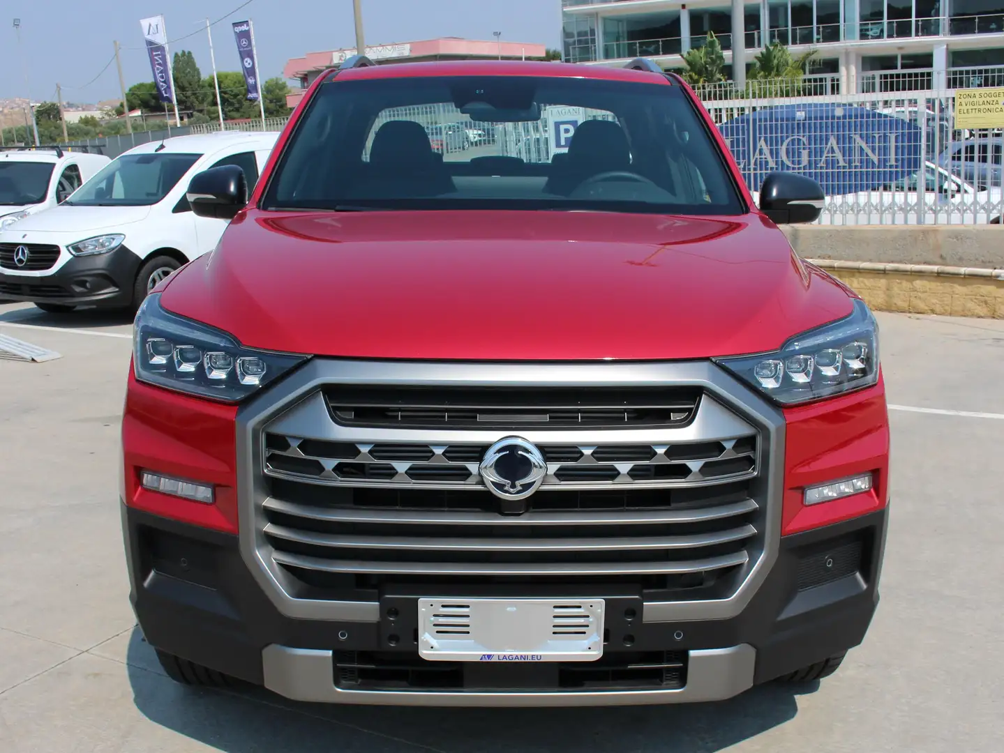 KGM Rexton Rexton Sports XL 2.2 turbodiesel Sports 4wd auto Rojo - 2