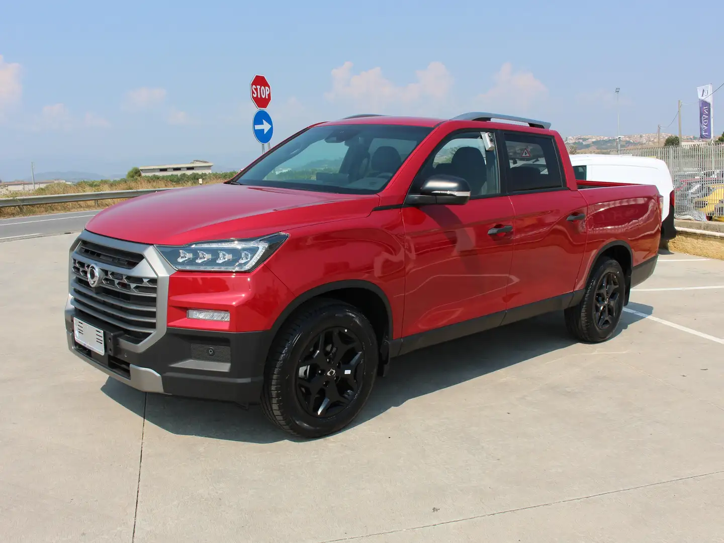 KGM Rexton Rexton Sports XL 2.2 turbodiesel Sports 4wd auto Rojo - 1