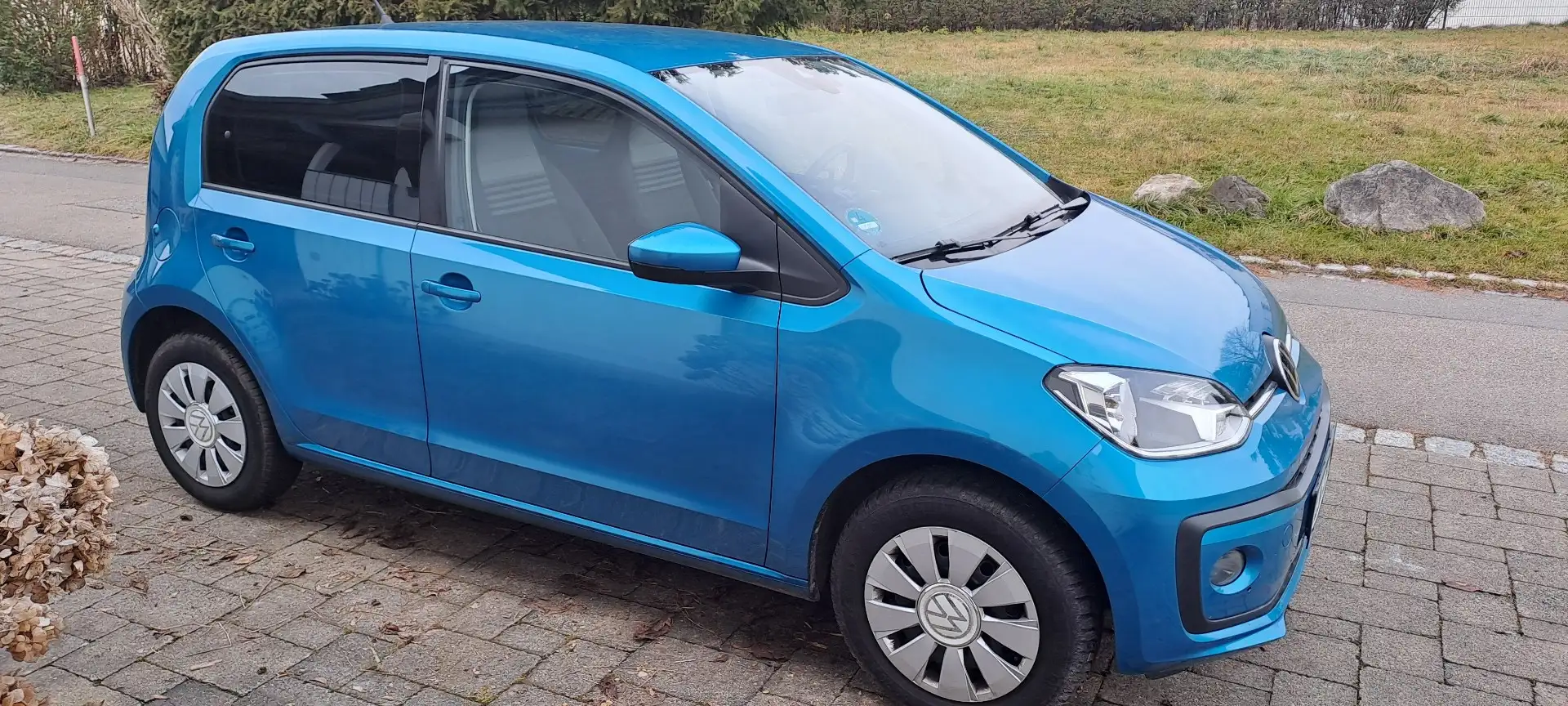 Volkswagen up! eco Active 5J. Garantie,  Top Zustand, Blau - 2