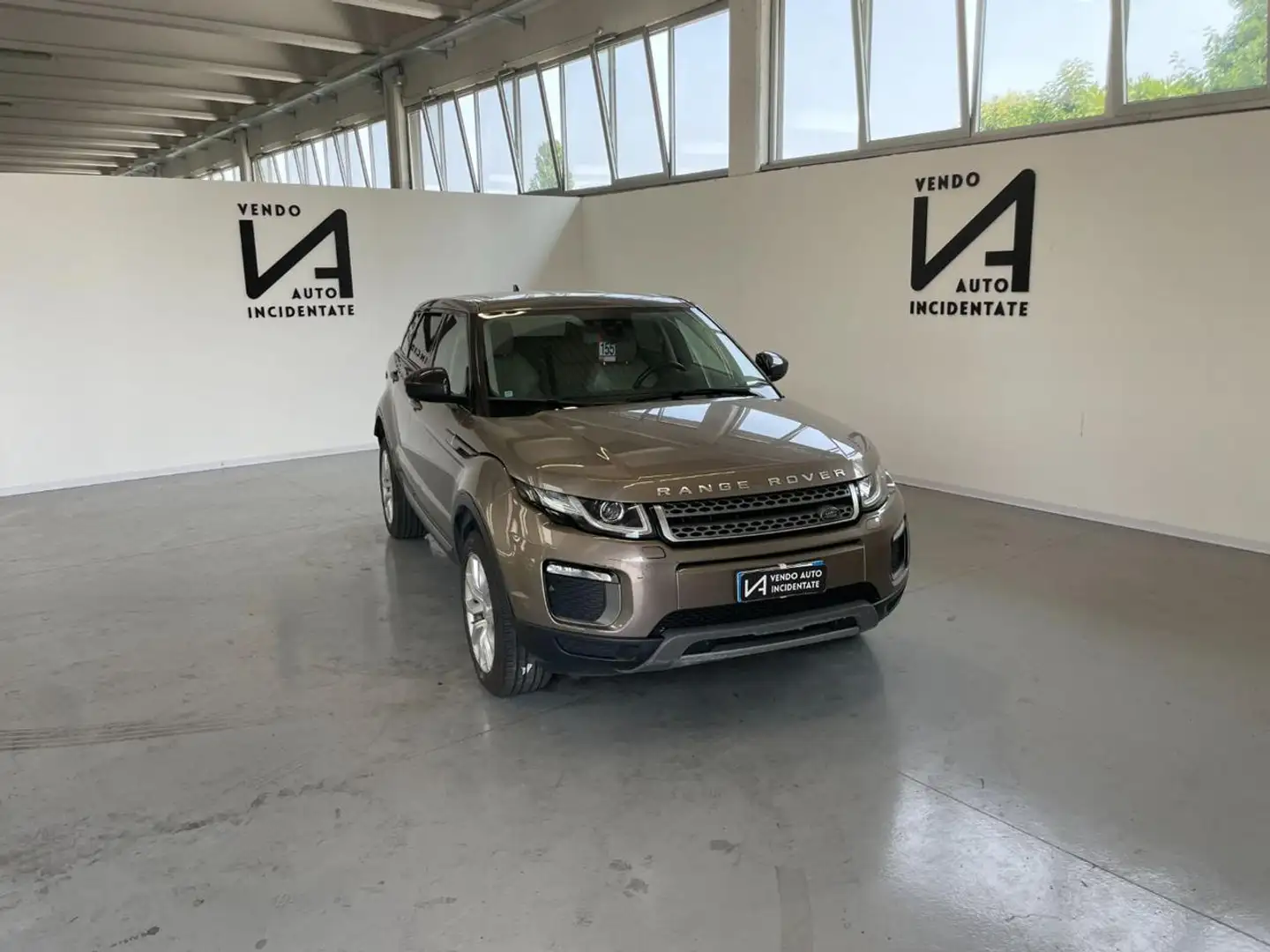 Land Rover Range Rover Evoque 2.0 TD4 150CV SE Grigio - 1