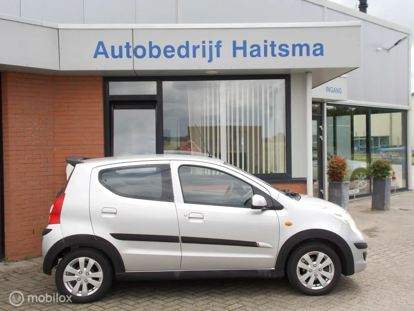 Suzuki Alto 1.0 Exclusive GT-Line Airco | LMV | A.spoiler Grijs - 2