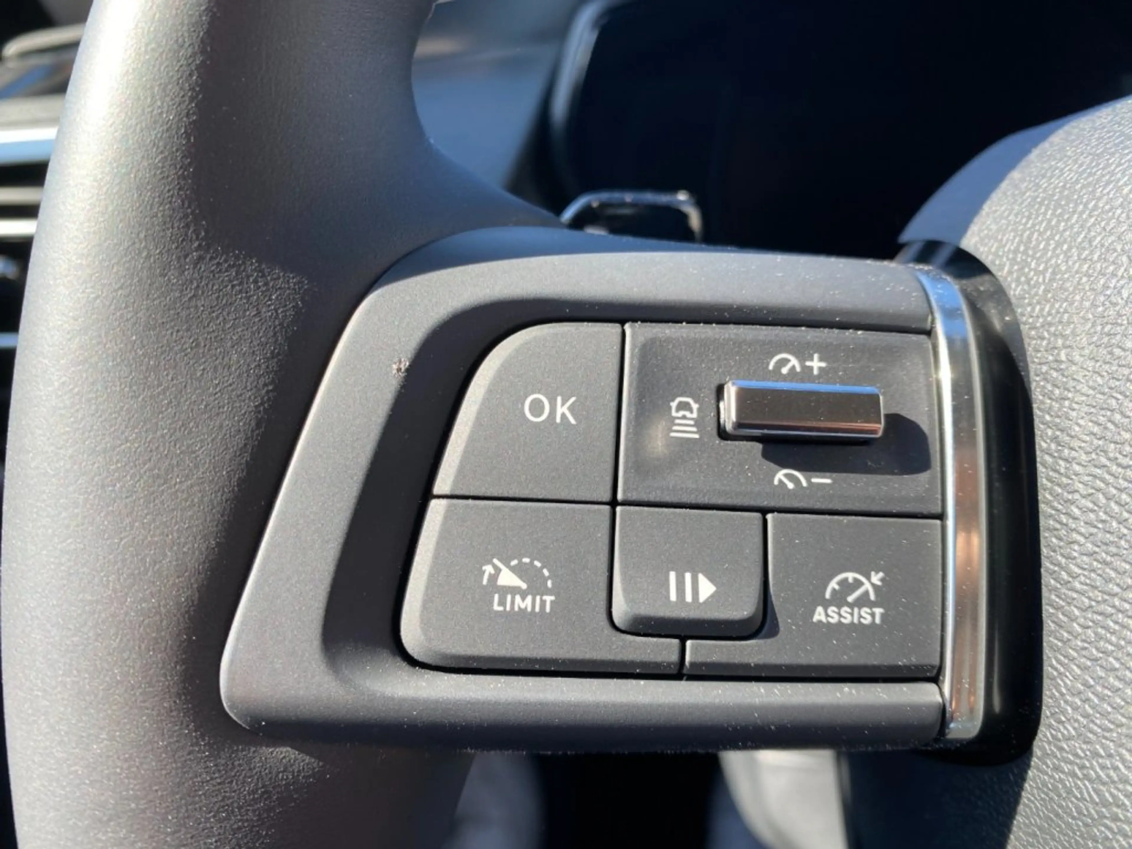 Citroen C5 X PureTech 130 EAT8 Shine — photo 15