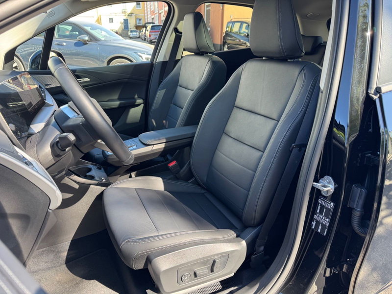 BMW 218 d AT Con.Prof./LEDER/Driv-Ass/LED/Key/Kam/H&K — photo 4