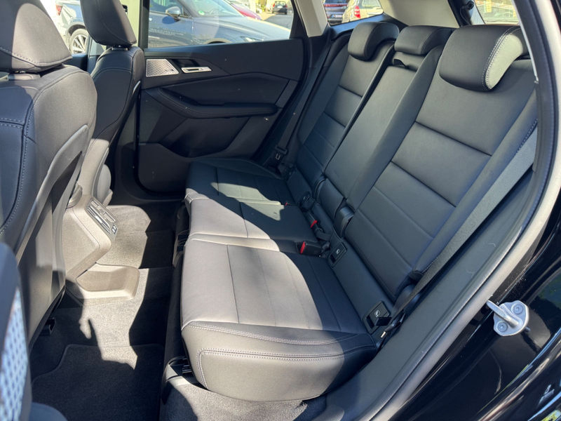 BMW 218 d AT Con.Prof./LEDER/Driv-Ass/LED/Key/Kam/H&K — photo 8