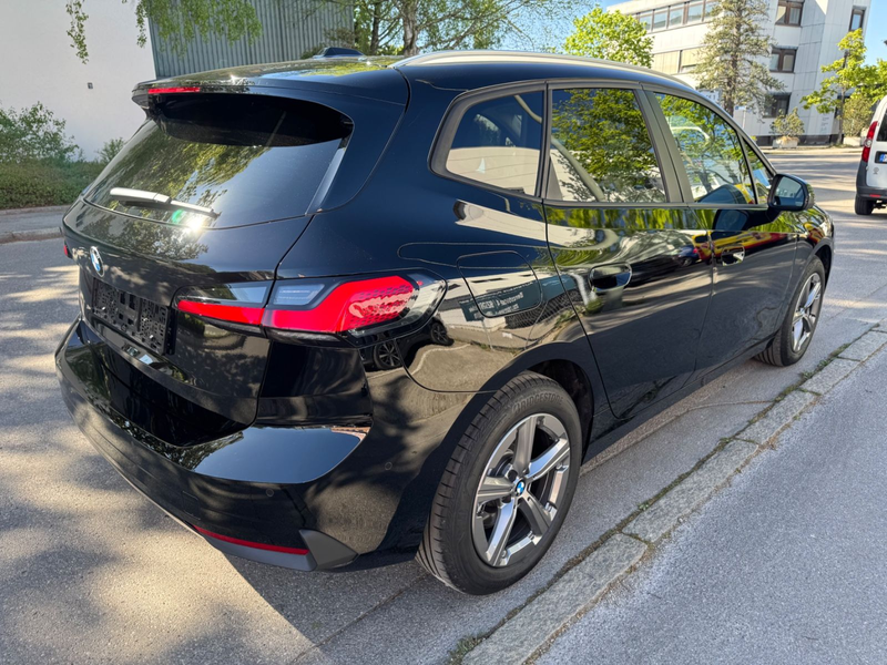 BMW 218 d AT Con.Prof./LEDER/Driv-Ass/LED/Key/Kam/H&K — photo 7