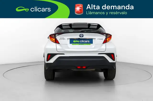 Toyota C-HR view 4