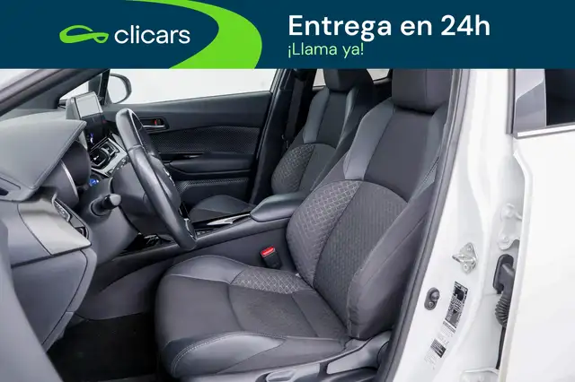 Toyota C-HR view 14
