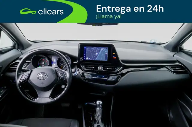 Toyota C-HR view 13