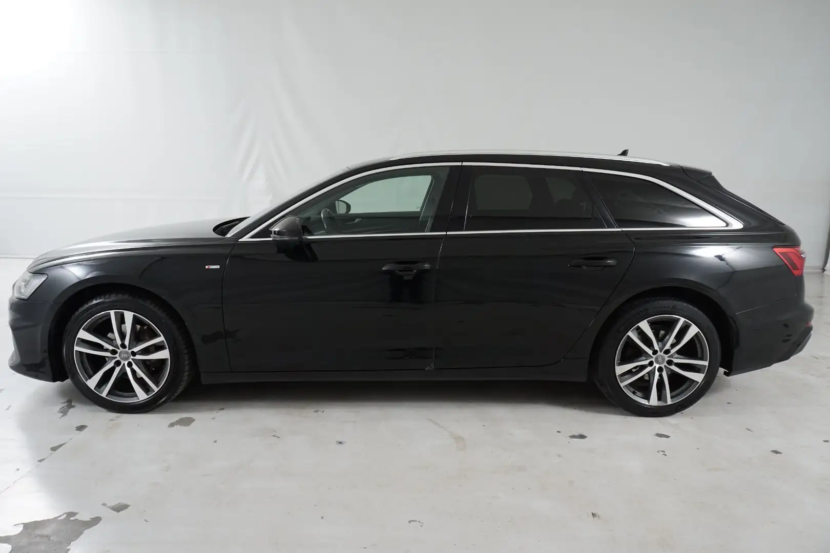 Audi A6 Avant 40 TDI S-LINE HEAD-UP MATRIX ASSISTENZ ++ Schwarz - 2