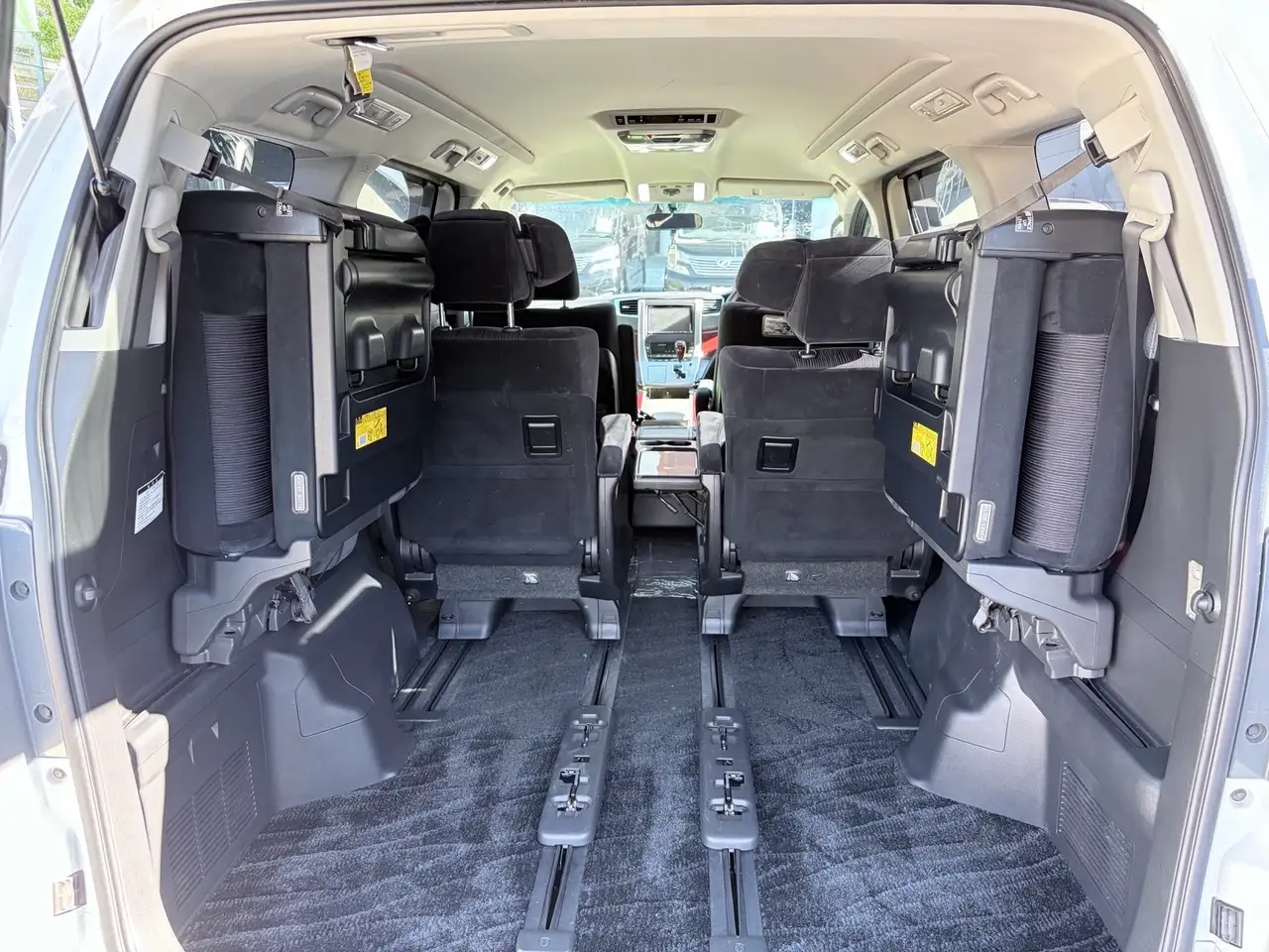 Toyota Sienna photo Toyota Sienna