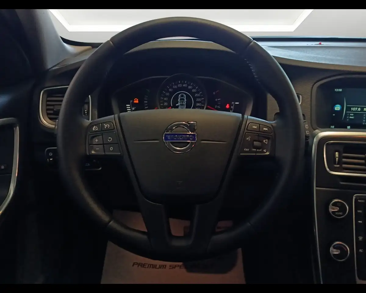 2016 Volvo V60 D2 Geartronic Business 120CV 2016, photograph 12