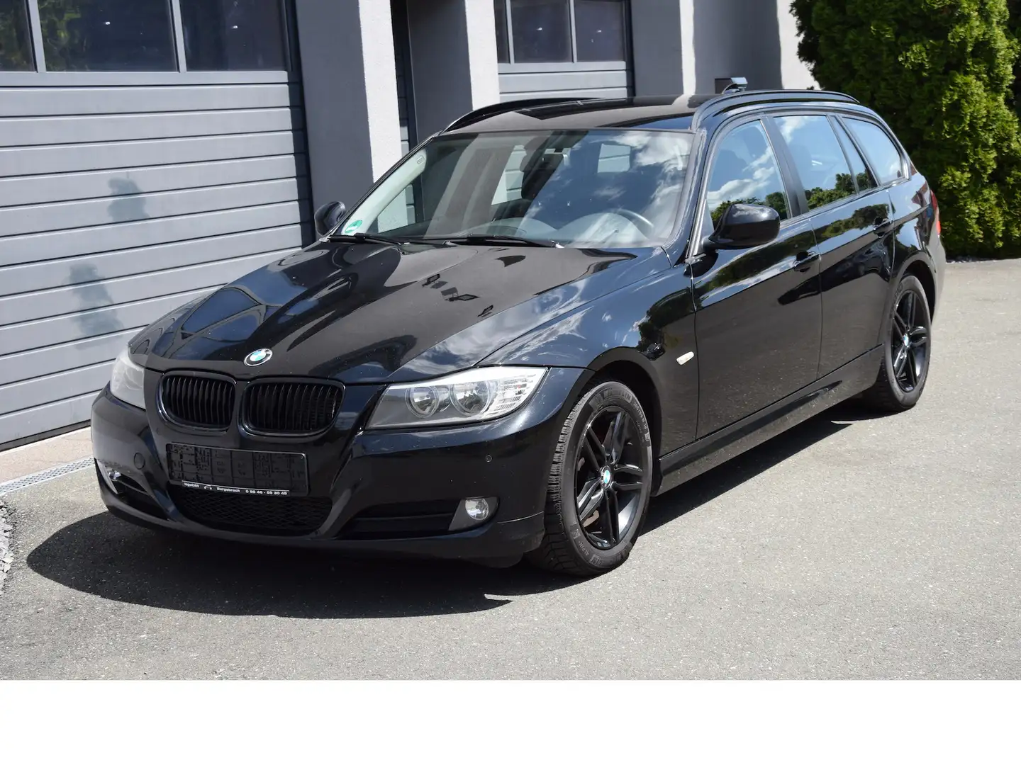 BMW 320 320d Touring Shadow Navi Klimaauto. all Black Nero - 1