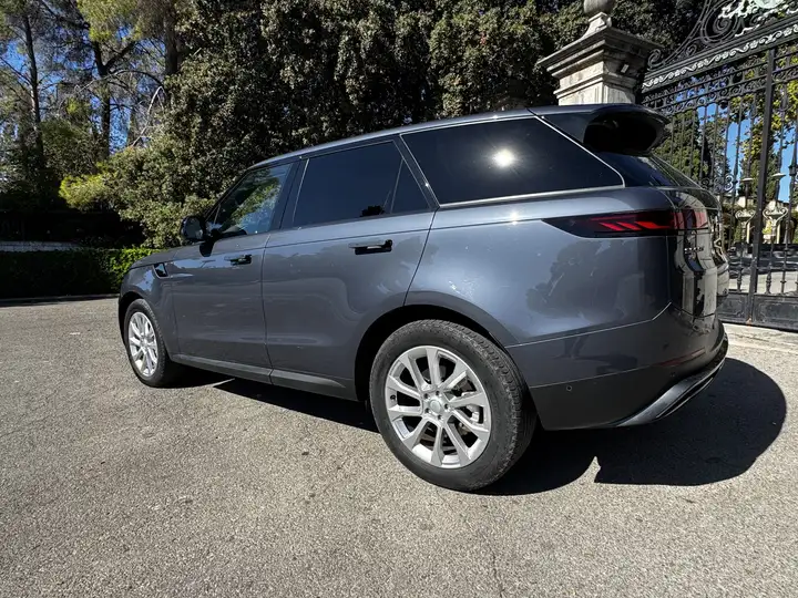 Land Rover Range Rover 2023, foto 9