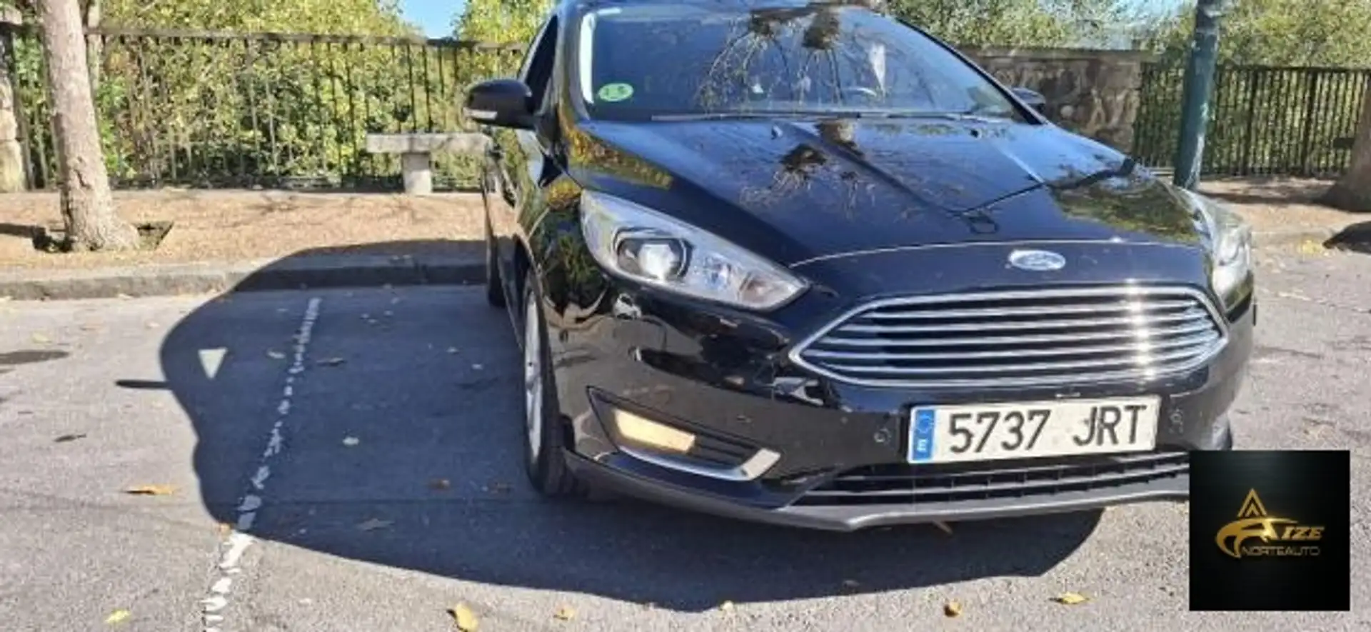 Ford Focus Sportbreak 1.0 Ecoboost Titanium Noir - 1