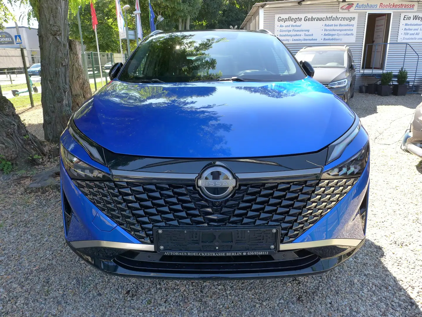 Nissan Qashqai 1.3 DIG-T MHEV Xtronic Tekna+ Facelift Bi-Color Blau - 2