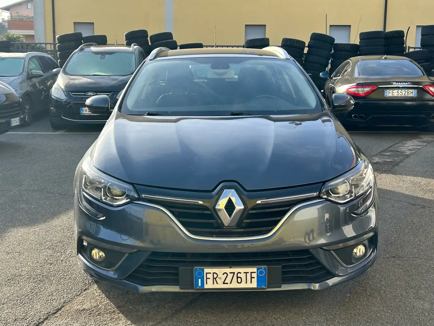Renault Megane Sporter 1.5 dci energy 110cv Сірий - 2