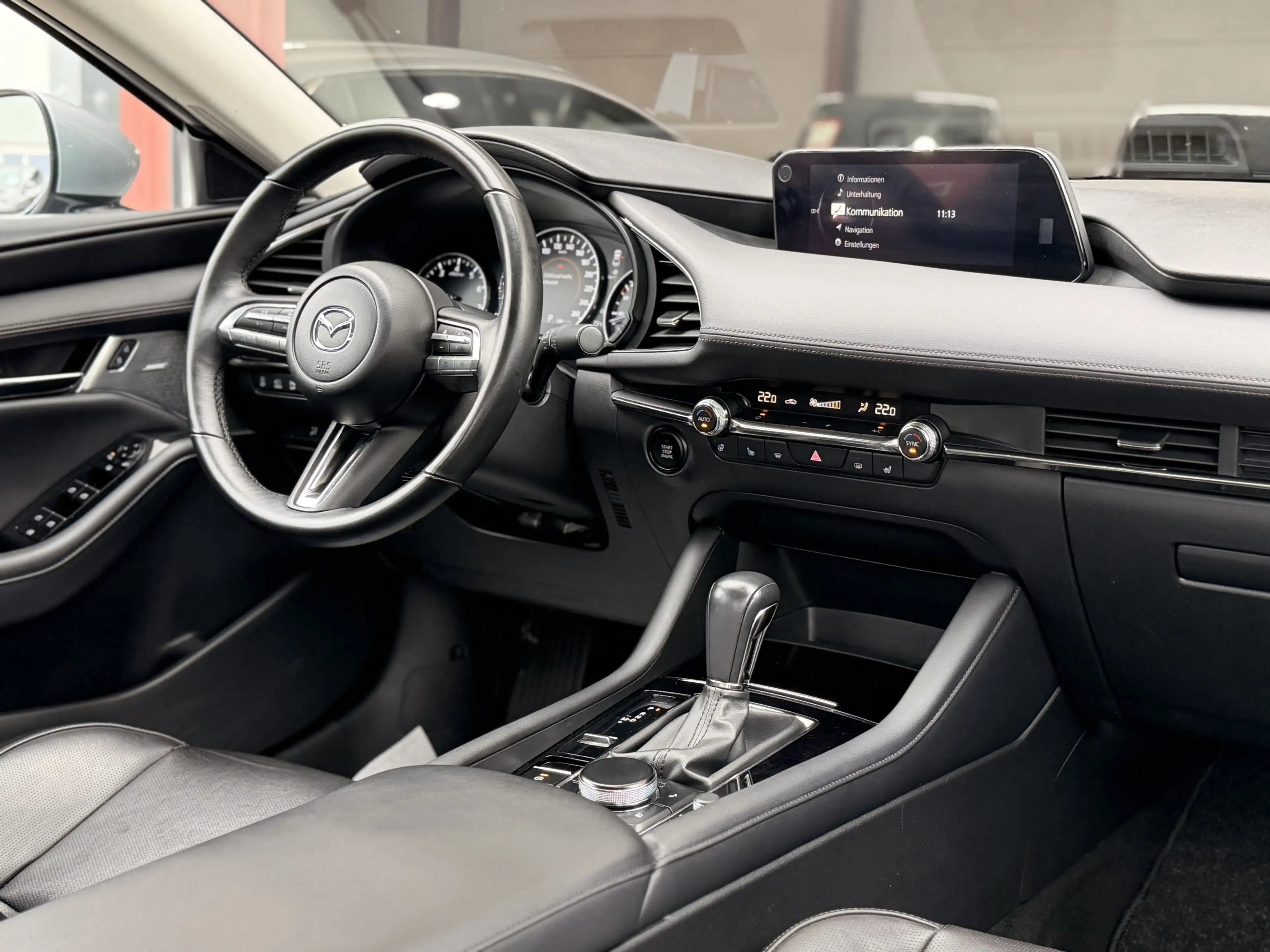 Mazda 3 Selection*BOSE*HUD*CARPLAY*LED*ACC*LEDER* — photo 14
