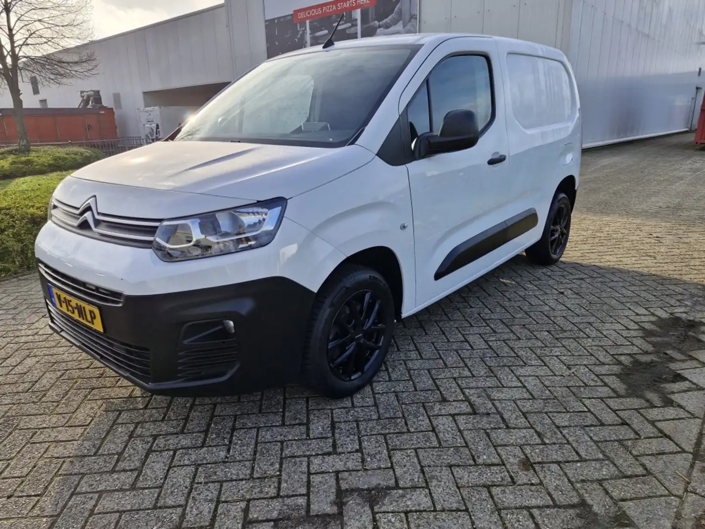 Citroen Berlingo 1.2 PureTech nieuwe distributieriem Weiß - 1