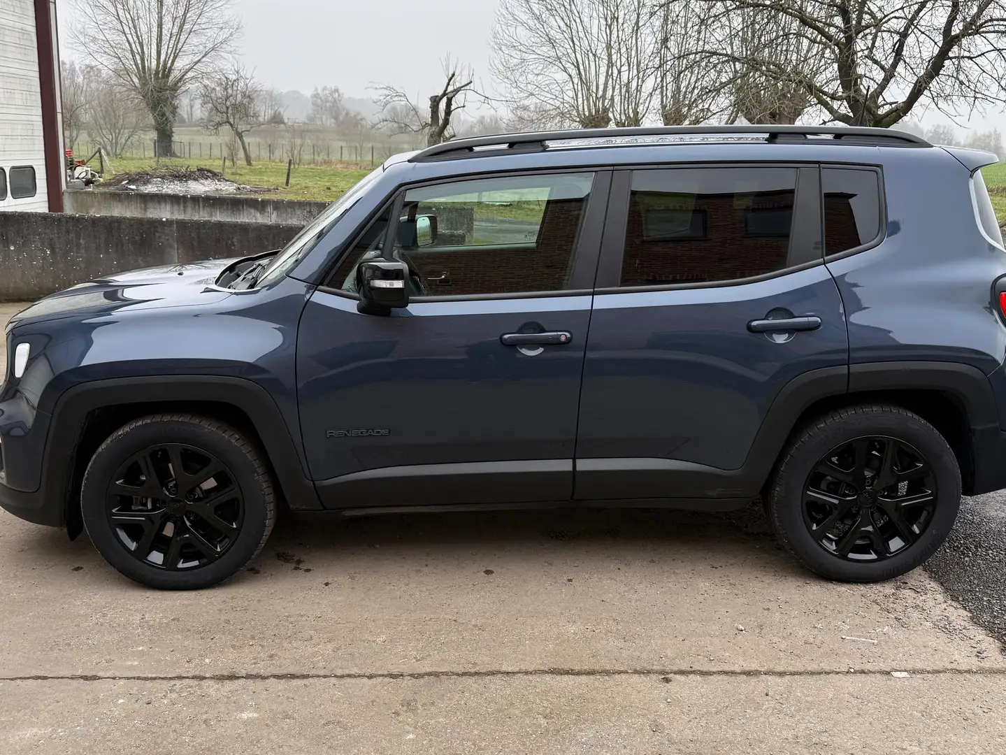 Jeep Renegade Renegade 1.5 GSE e-HYBRID, MHEV aut Bleu - 2