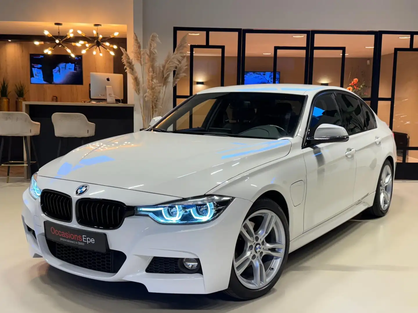 BMW 330 3-Serie 330e M-Sport Shadowline LED Alpinweiss Blanc - 1