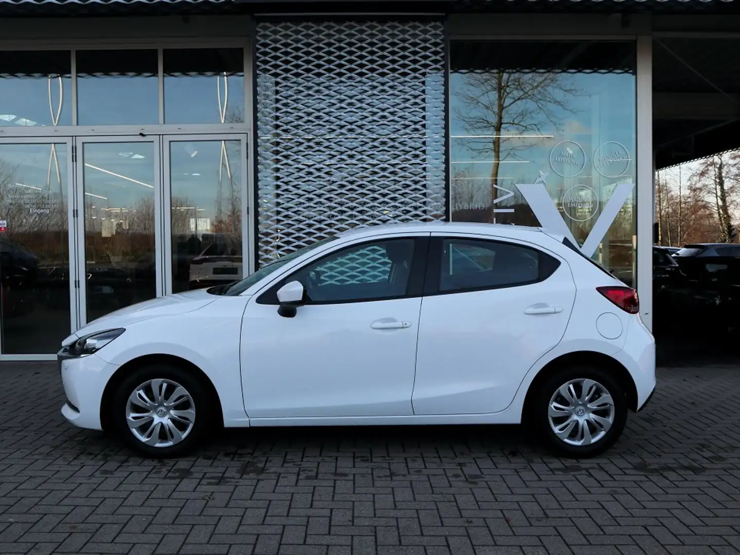 Mazda 2 M-Hybrid G-75 Center-Line ACAA KLIMA LED TEMPOMAT Weiß - 2