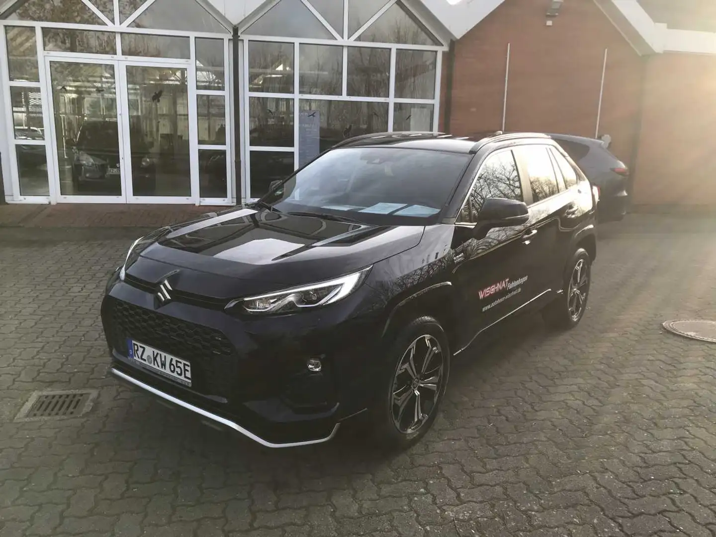 Suzuki Across 2.5 Plug-In Hybrid Comfort+ E-Four Blau - 1