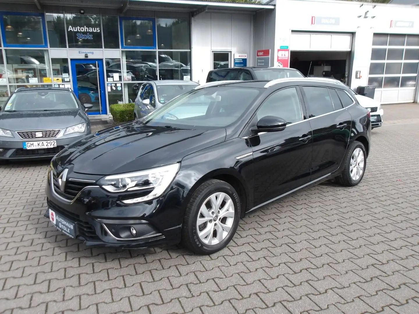 Renault Megane IV Grandtour Limited Schwarz - 1