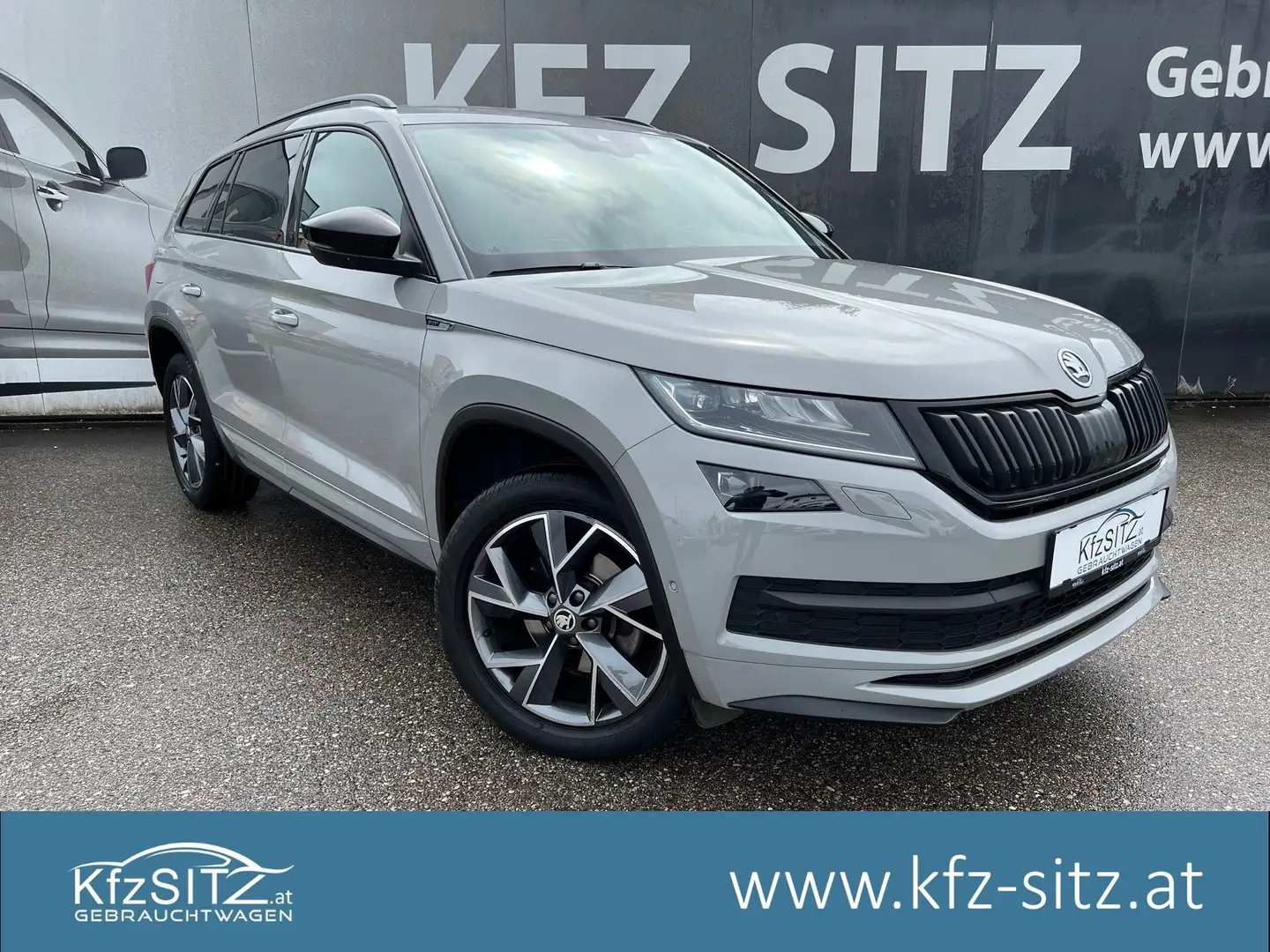 Skoda Kodiaq 2,0 TDI Sportline DSG | NP: 57.000€ Grau - 1