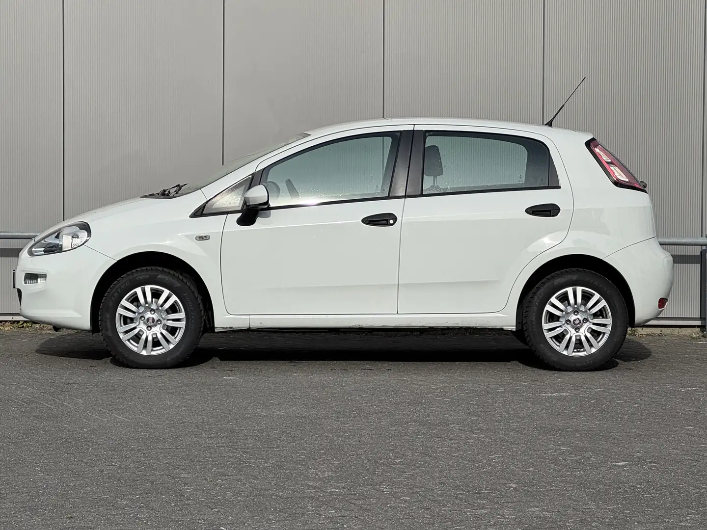 Fiat Punto 1.4 Nat. Pow. Street cng nap Weiß - 2