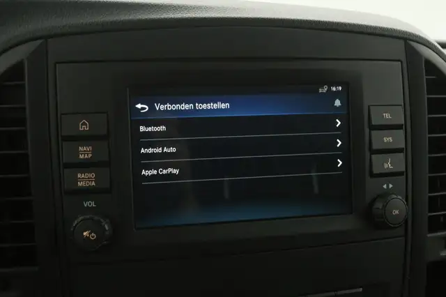 Mercedes-Benz Vito view 16