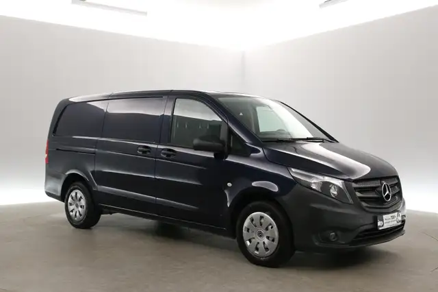 Mercedes-Benz Vito view 6