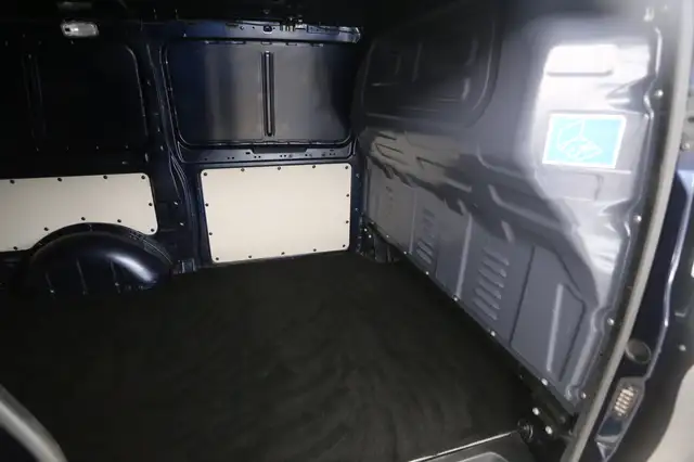 Mercedes-Benz Vito view 25