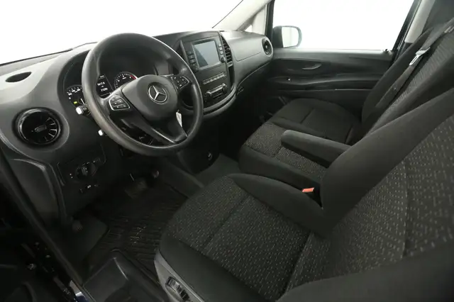 Mercedes-Benz Vito view 22