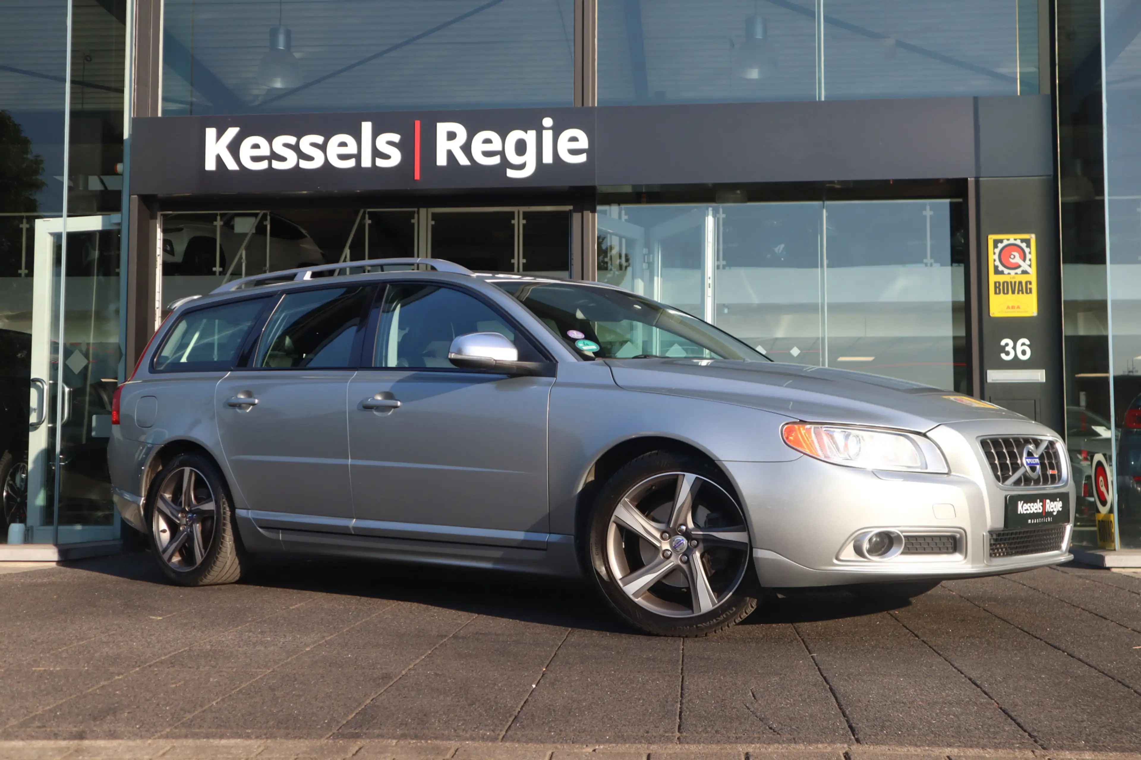 Volvo V70 1.6 T4 R-Edition | CarPlay | Stoelverwarming | Lee — photo 2
