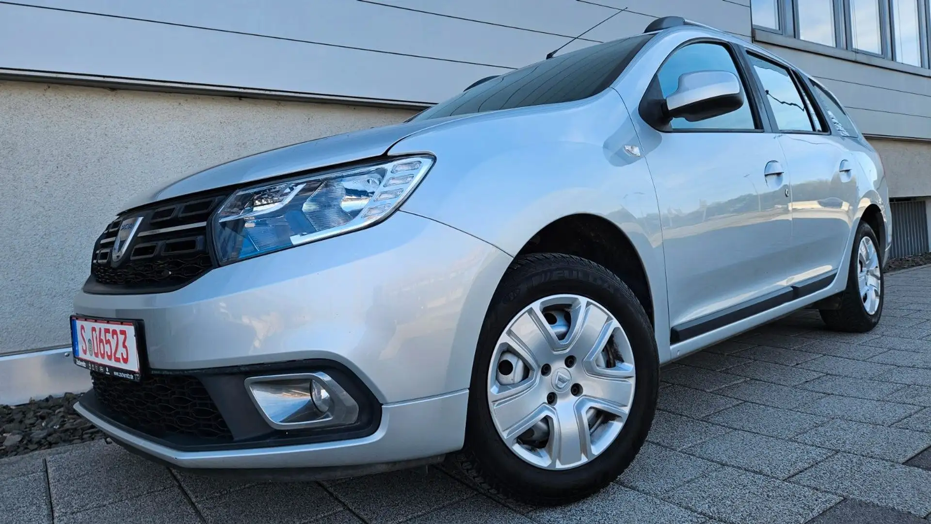 Dacia Logan NAVI+ TÜV+GARANTIE+1HAND+LED+TEMPO Beige - 2