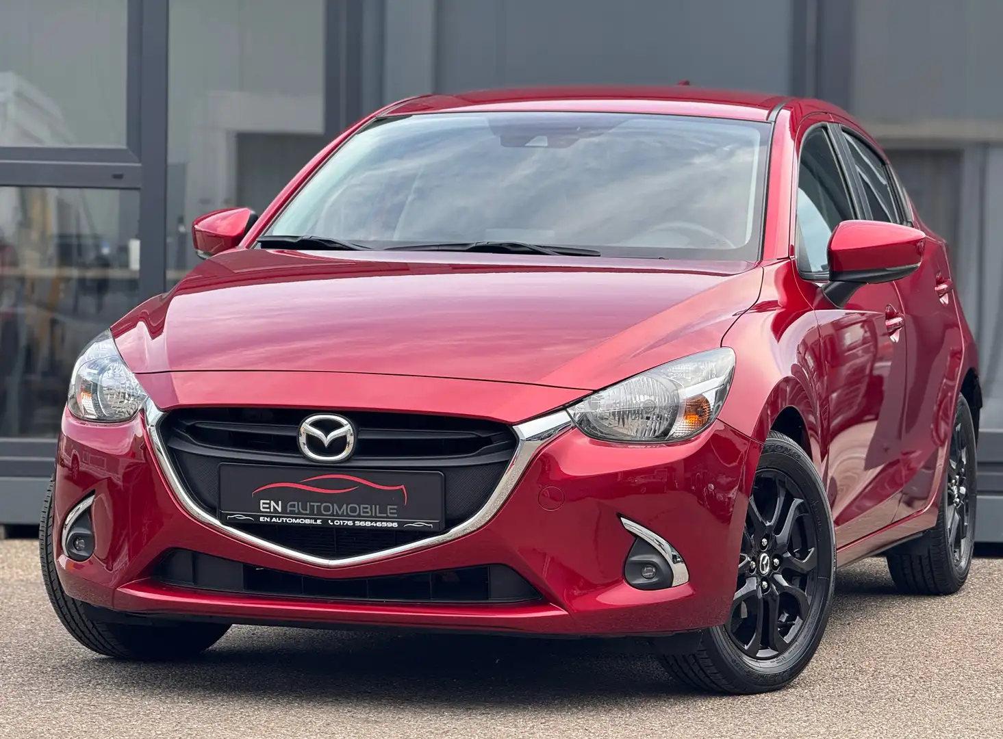 Mazda 2 Kizoku|1.Hand|Kamera|AppleCarPlay|SHZ|PDC|54000km| Czerwony - 1