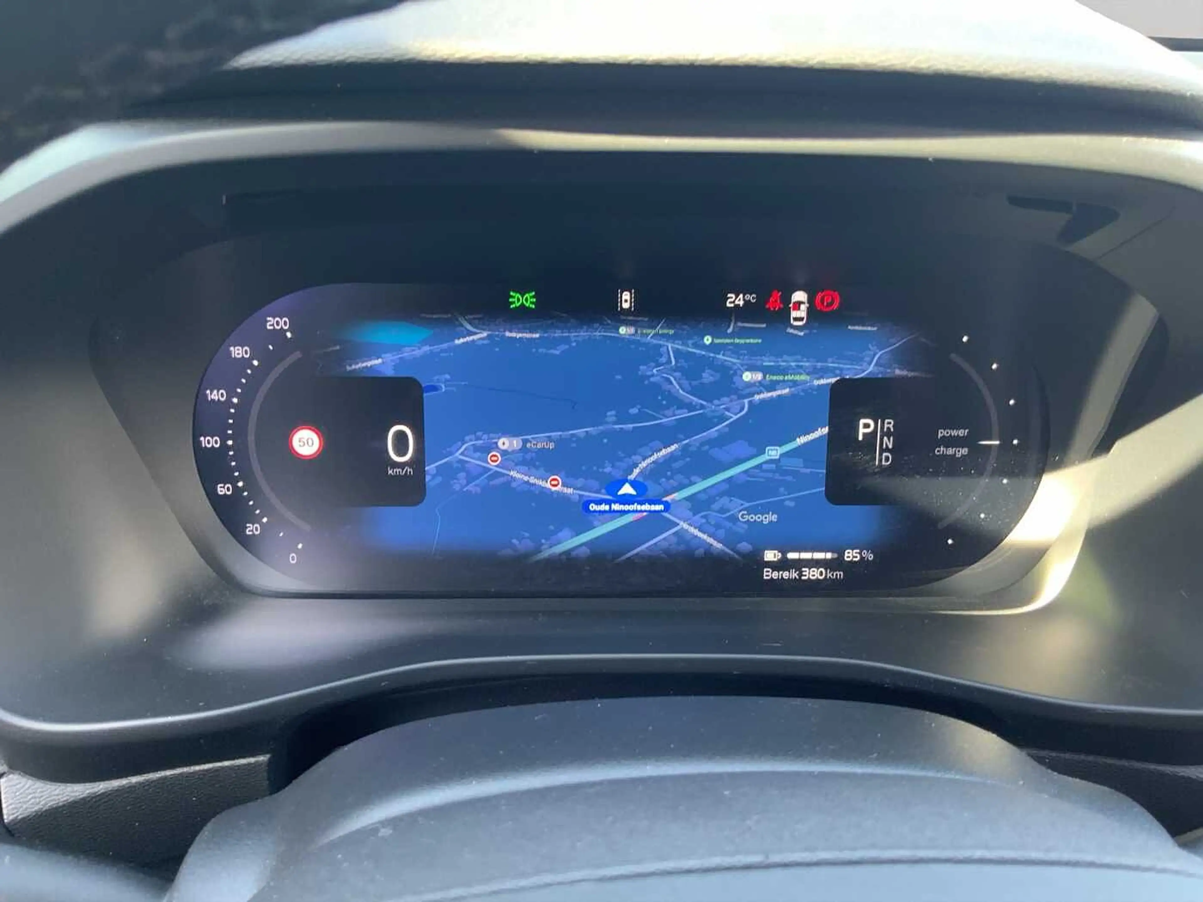 Volvo C40 Recharge Plus, Single Motor, Elektrisch + Winter P — photo 10