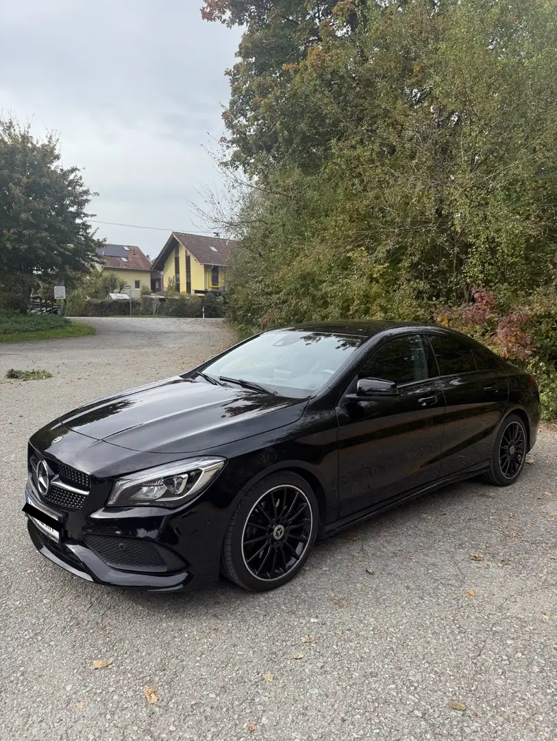 Mercedes-Benz CLA 220 d. Aut. Coupé AMG Line Innen&Außen - 1