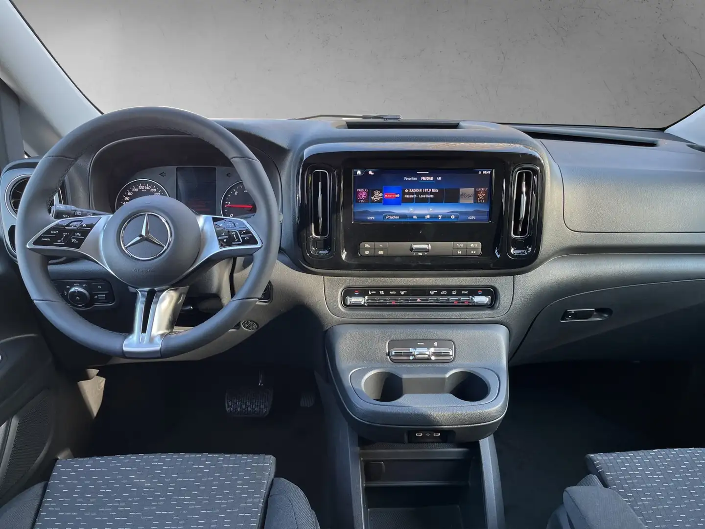 Mercedes-Benz Vito Tourer 116 CDI 4matic lang PRO Aut. Gris - 2