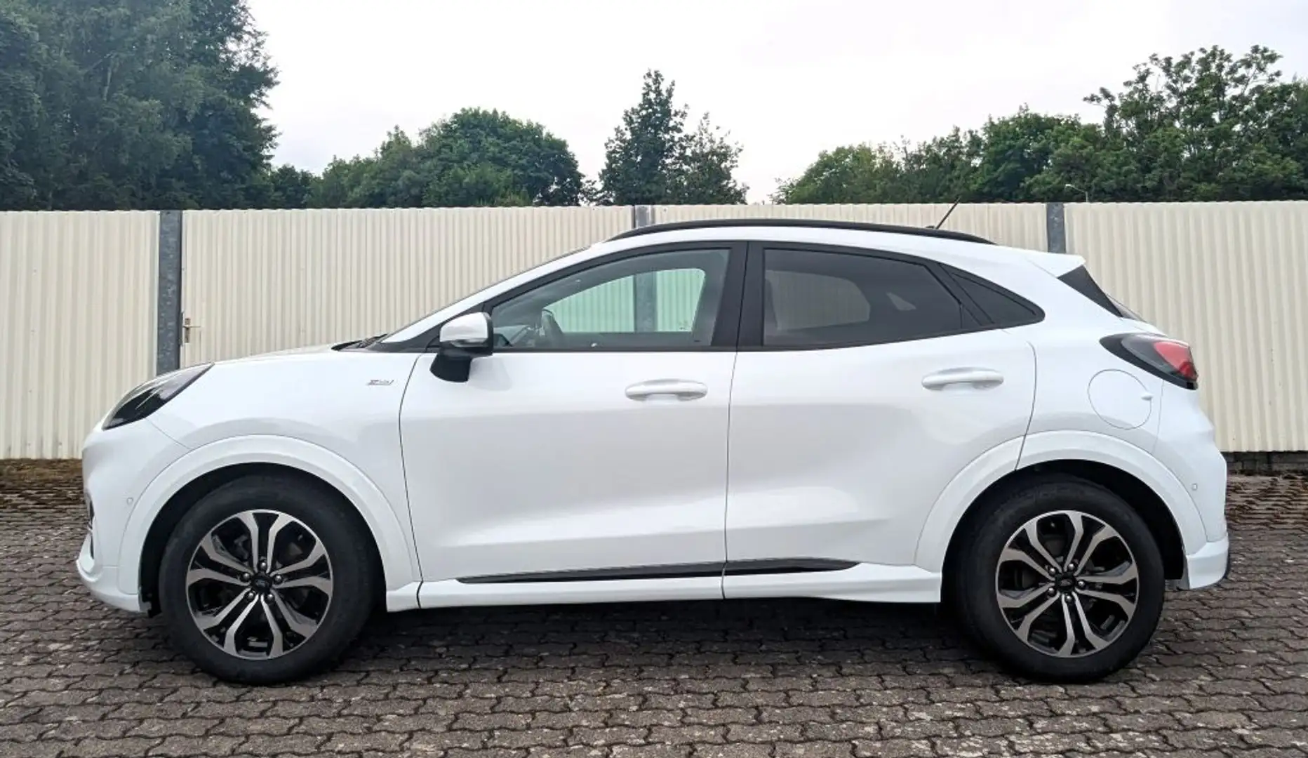 Ford Puma 1.0 EcoBoost Hybrid Aut. ST-LINE, el. Heckkl., BLI Weiß - 2