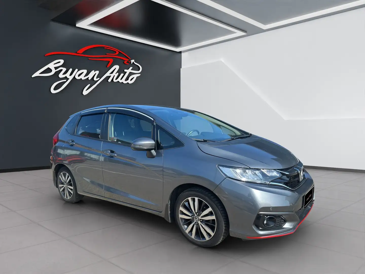 Honda Jazz 1.3 Elegance Navi Adas - 2