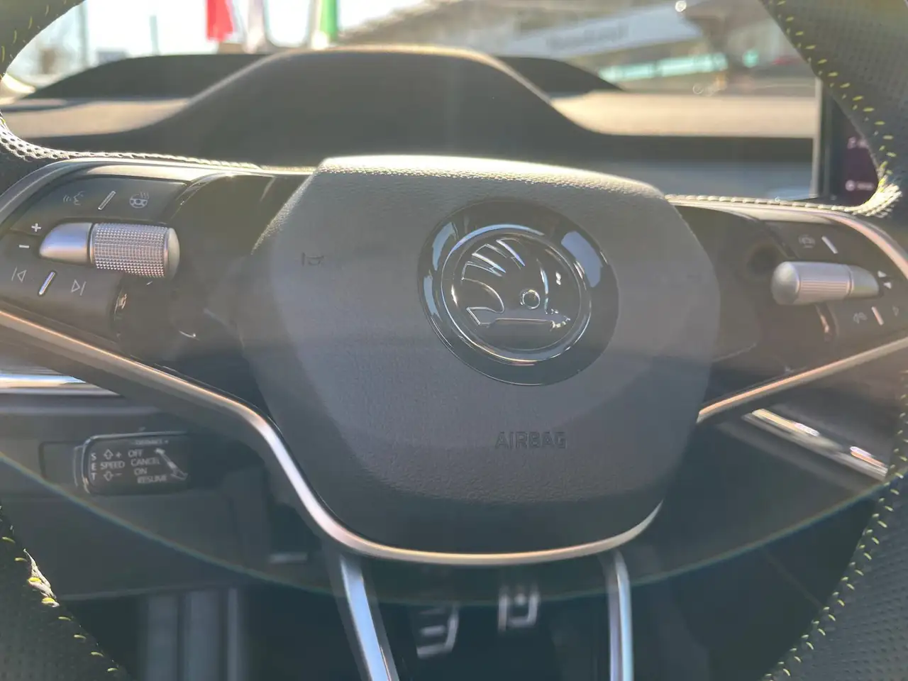 Skoda Enyaq Coupe RS 4X4 82 kWh Batterie AHK Pano-Dach, миниатюра 13