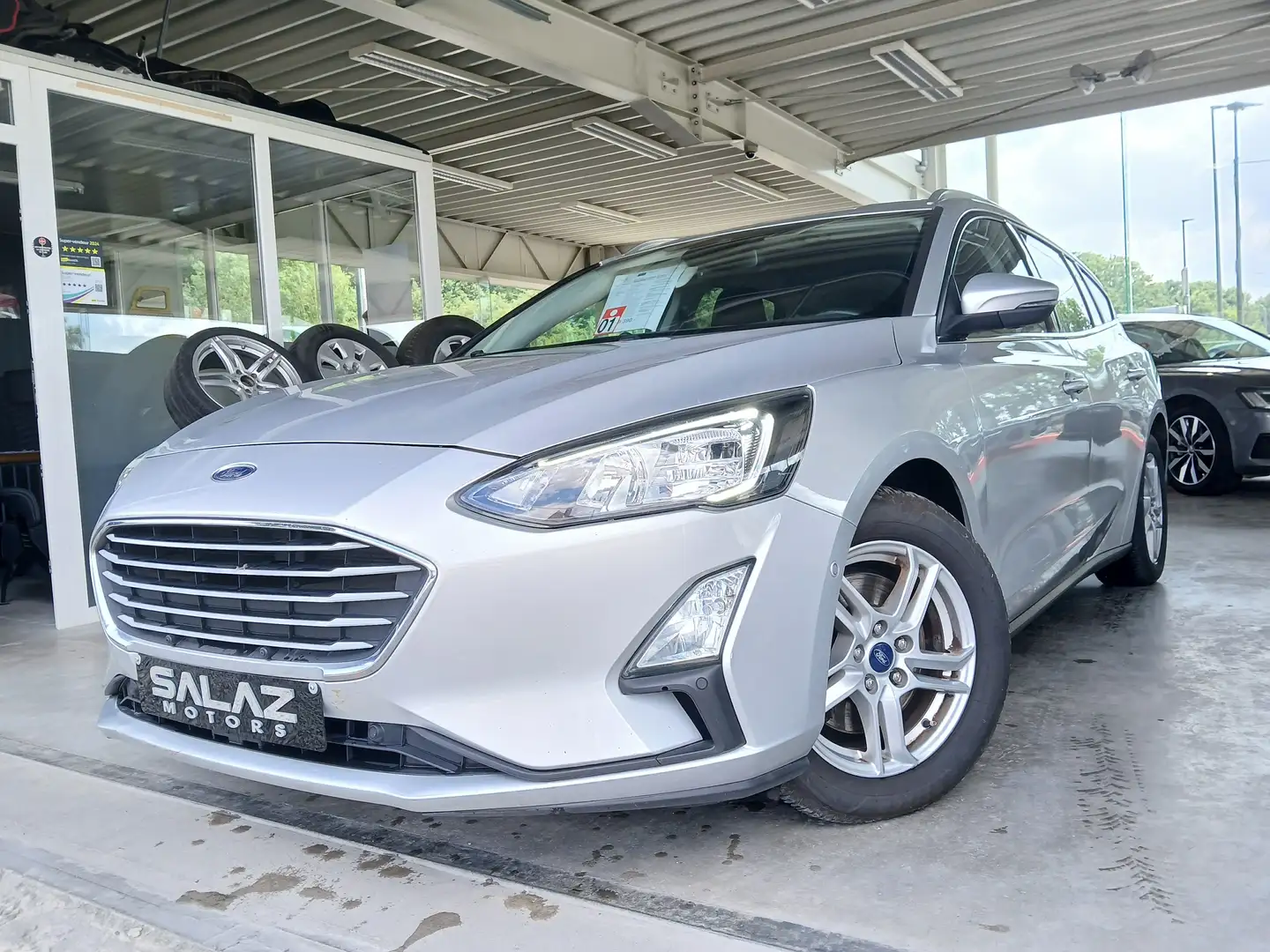 Ford Focus 1.5 EcoBlue Connected (EU6d)/VENDUE SANS CONTROLE Silber - 2