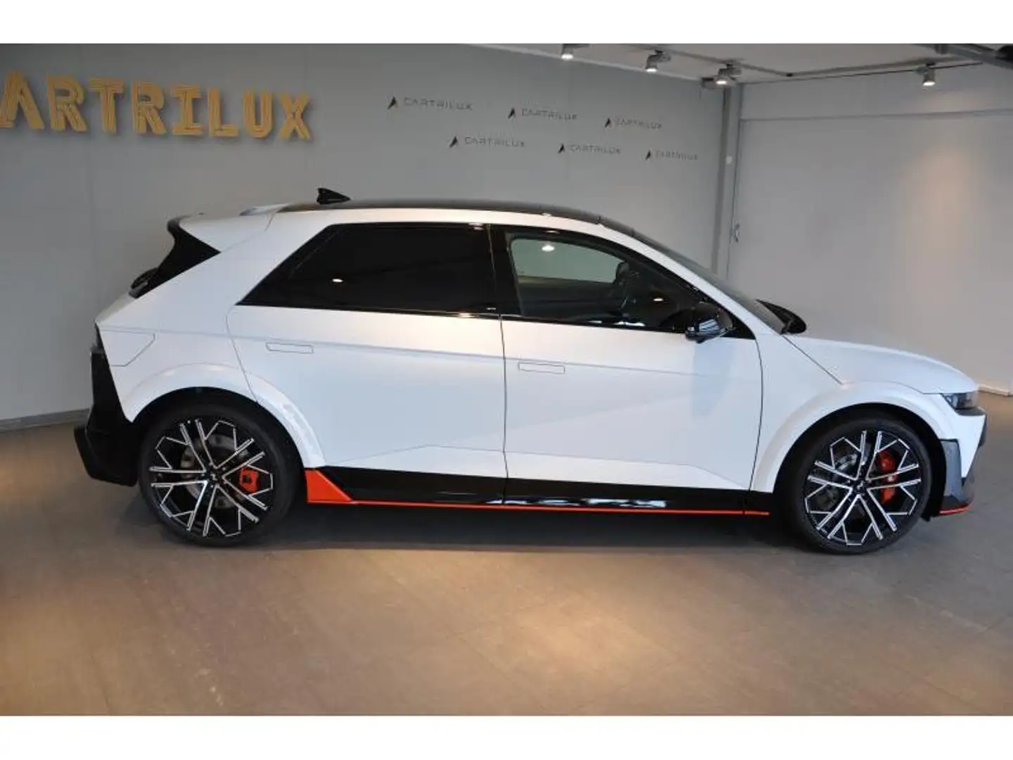 Hyundai IONIQ 5 N 641 AWD TOIT PANO Blanc - 2