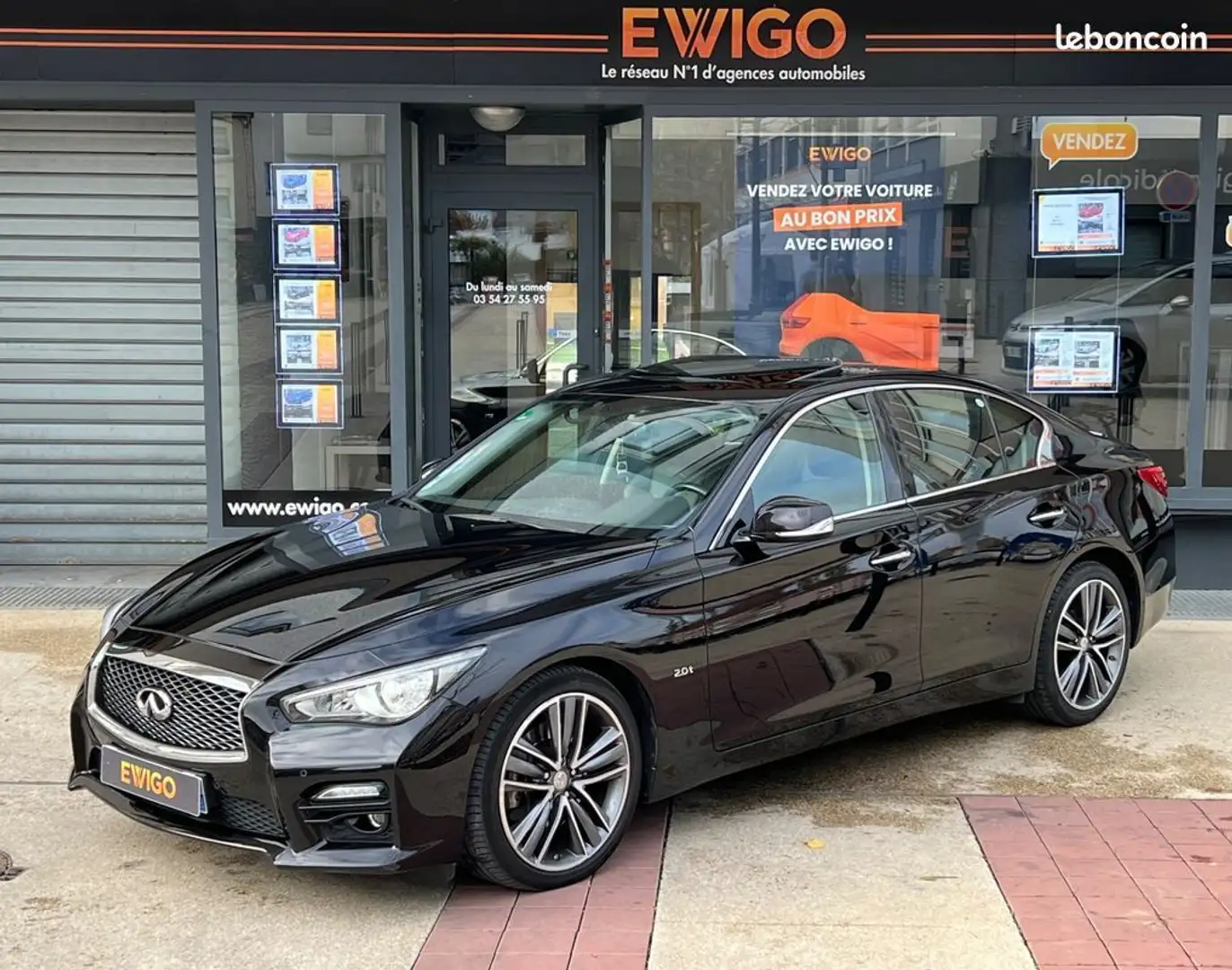 Infiniti Q50 2.0t 211ch premium executive bva7 entretien complet Zwart - 1