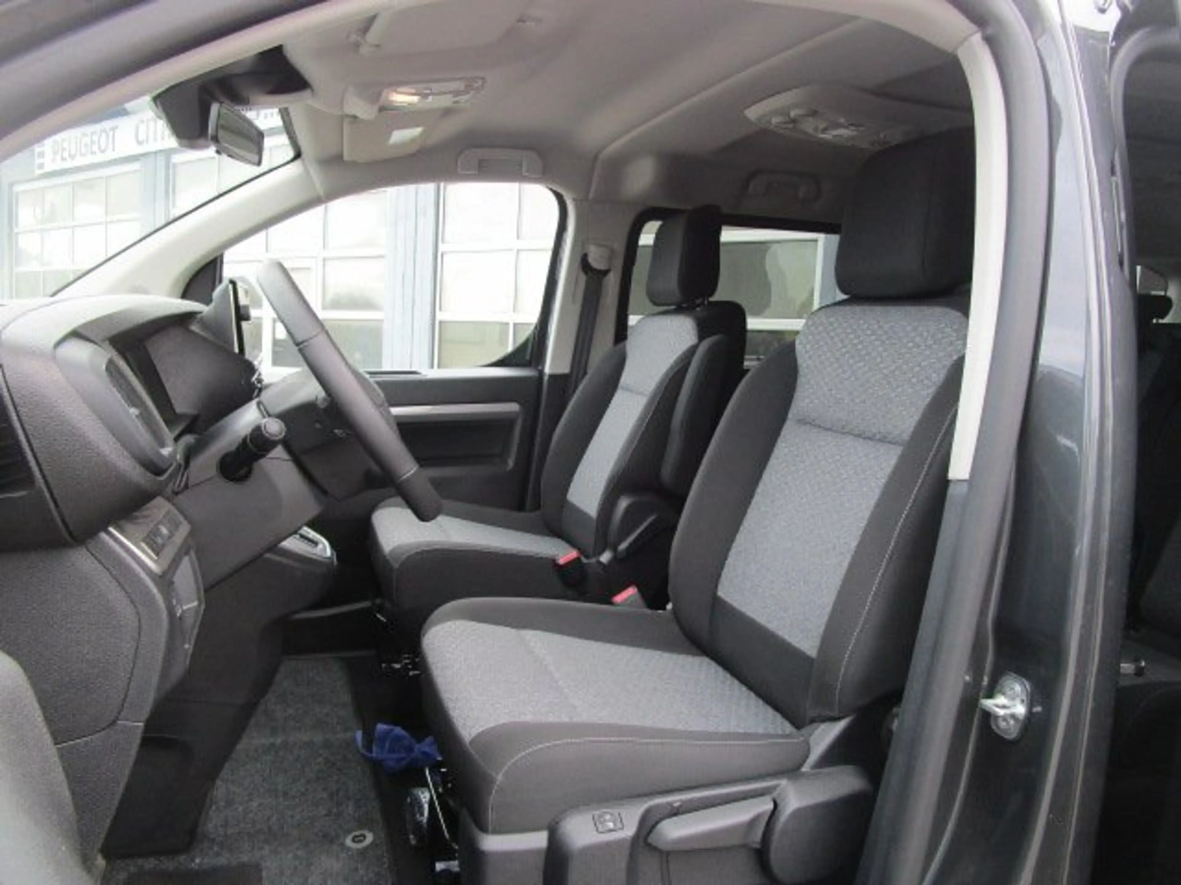 Peugeot Traveller Active L3 * KLIMA+ZUSATZKLIMA H*AHK*ACC*PDC*SITZH* — photo 6